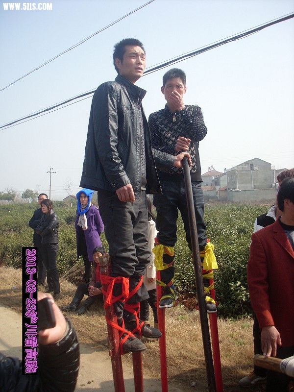 psbCAHE3UEC.jpg