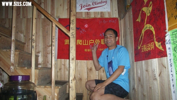 SL552144.jpg