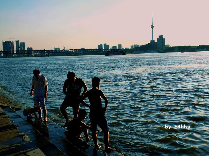 QQͼƬ20130710090537.jpg