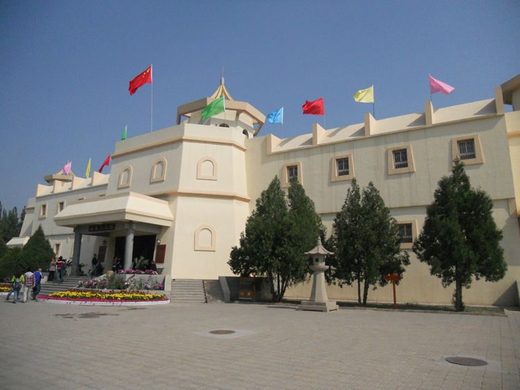 Ƭ 079.jpg