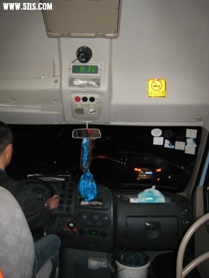 QQͼƬ20131106123725.jpg