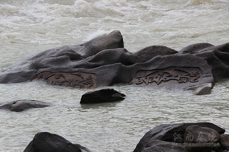 Ƭ 063.jpg