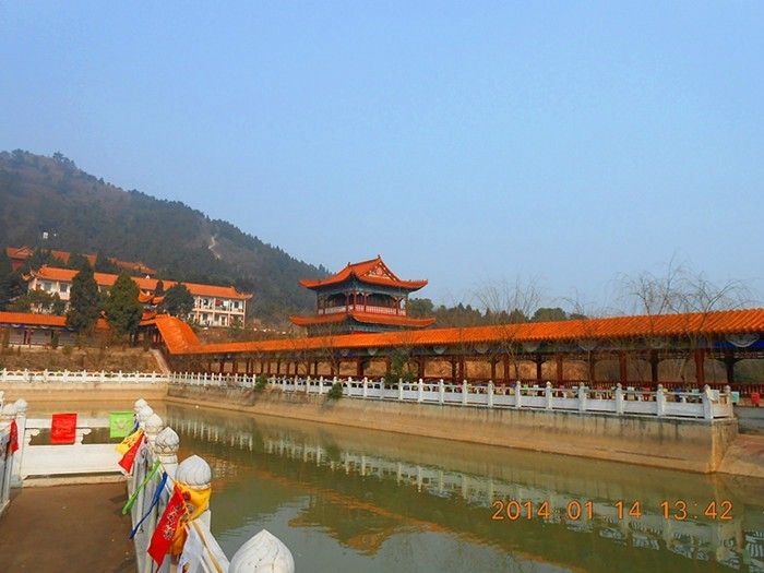 qqͼƬ20040101040335.jpg
