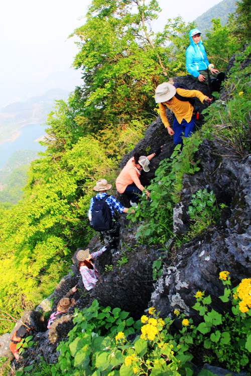 51通城县黄袍山408.jpg
