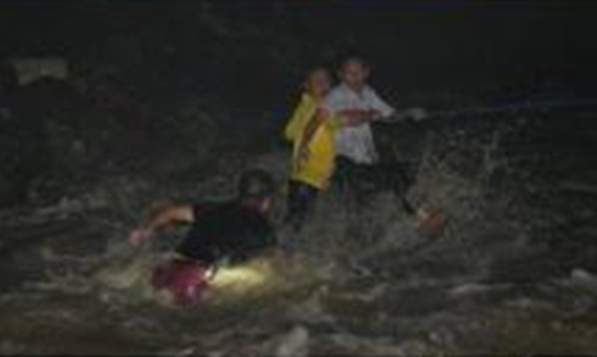942b1a59jw1ej7m0i9p42j20sh0q8tby000000000055.jpg