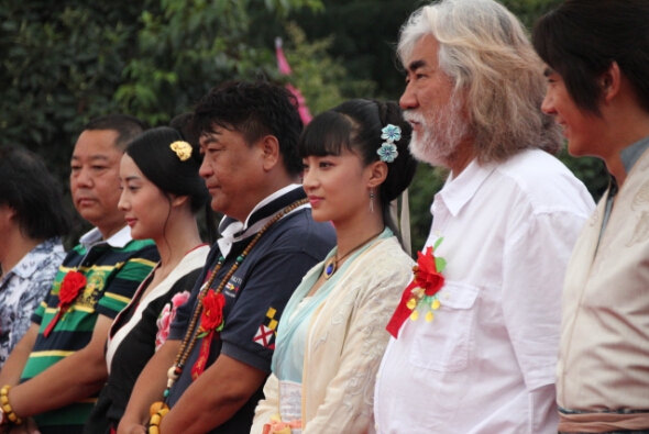 888(`i3o5(~luo6id.jpg