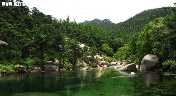 52819e320c433_large_副本.jpg