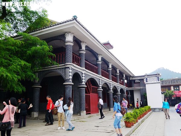 P1030537_.jpg