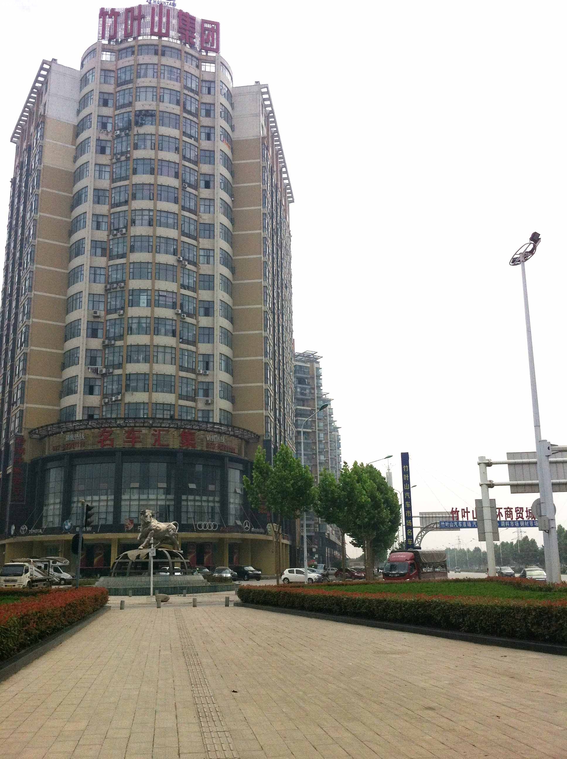 05.jpg