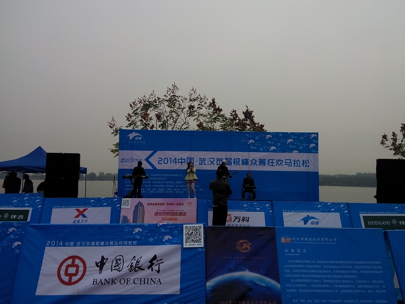 144104txdz4itq5w7766id.jpg