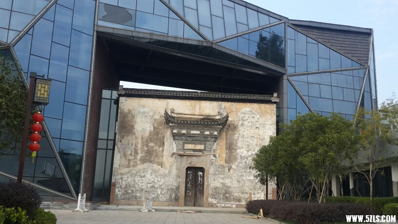 090057s116zwuwwu64226w.jpg