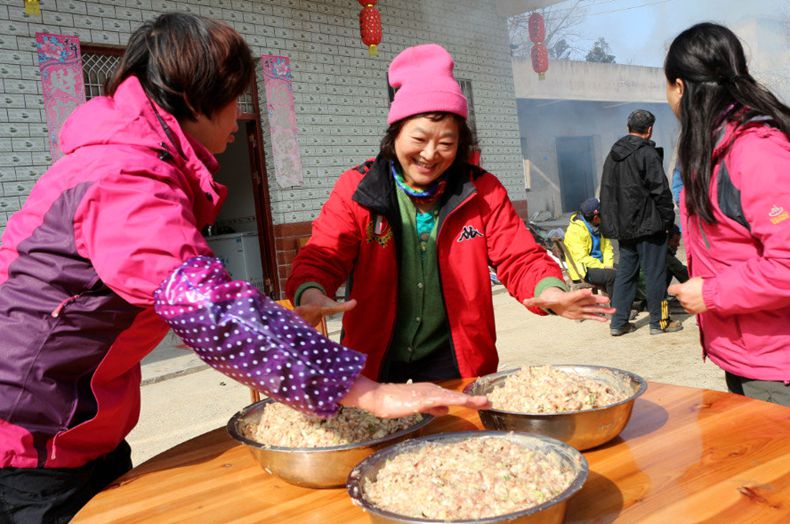 青少年宫年饭.jpg