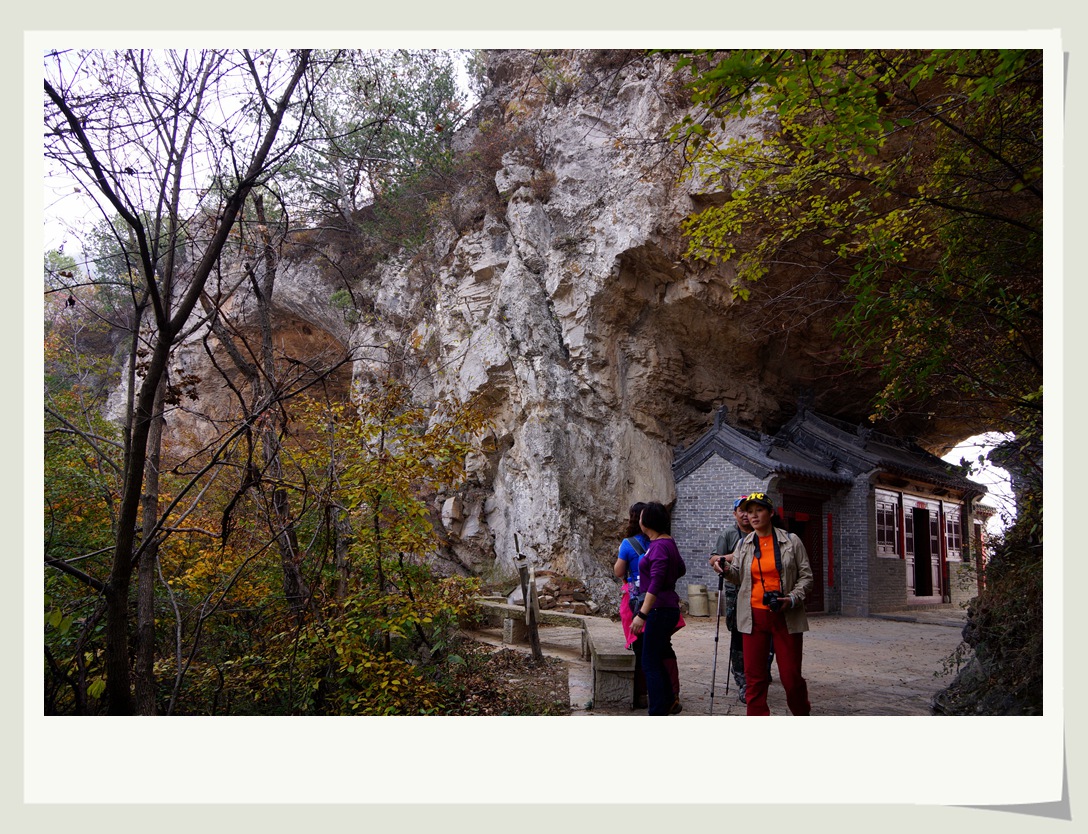 黑毛沟黄围山白径古道m48.jpg