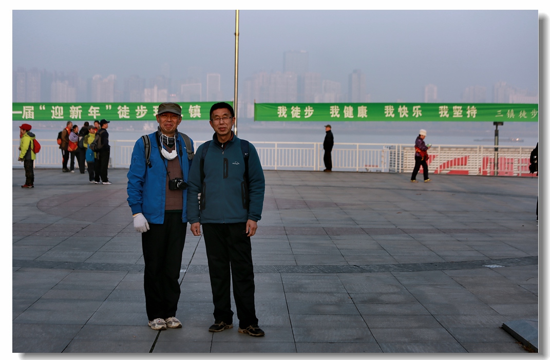 7b5a7338_dh.jpg