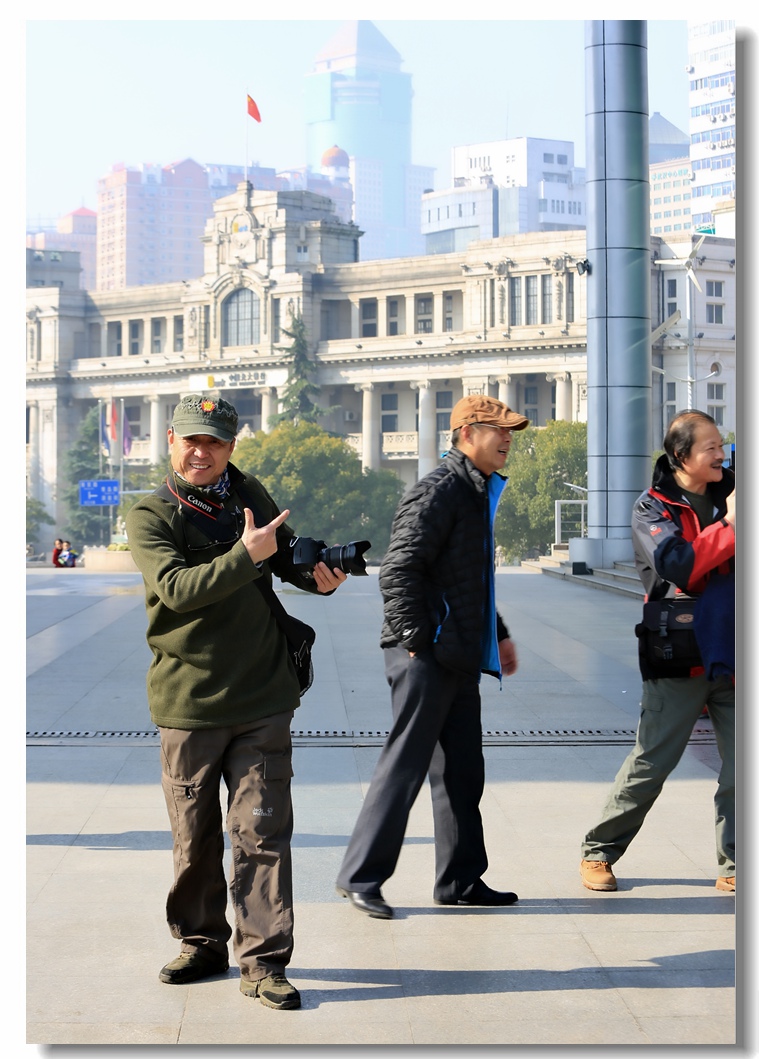 7b5a7390_dh.jpg