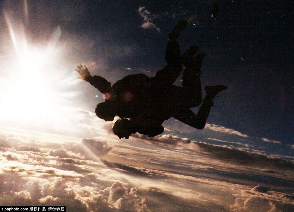 55536_1455545_322229.jpg