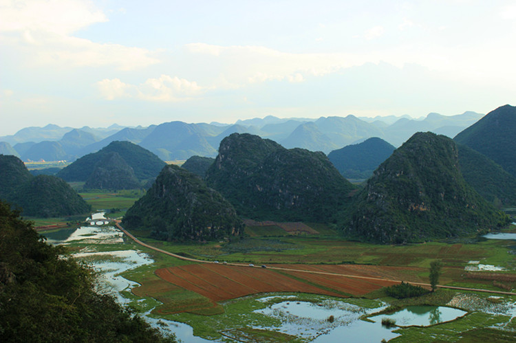 贵州九岭-布依族 390_副本.jpg