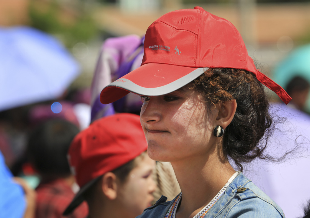 6u0b1360.jpg