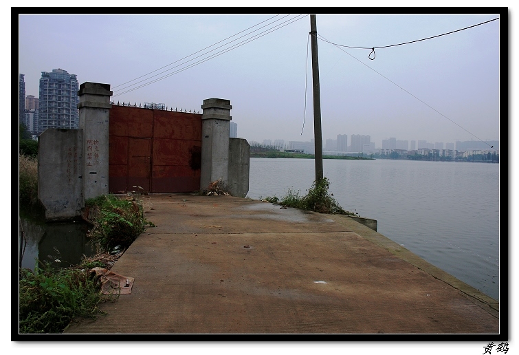 īˮ083.jpg