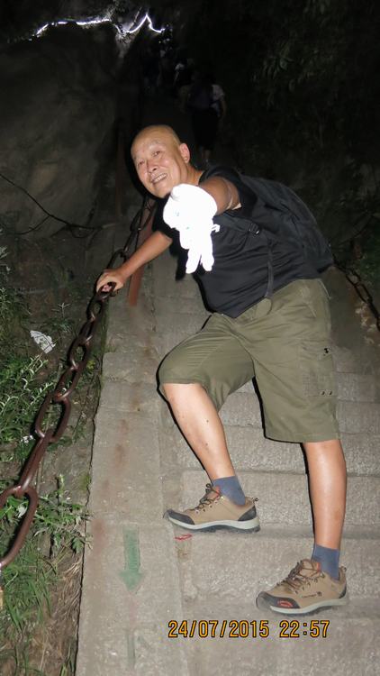05.jpg