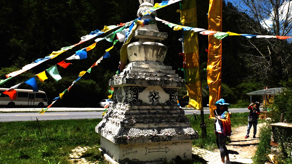 015-2.jpg