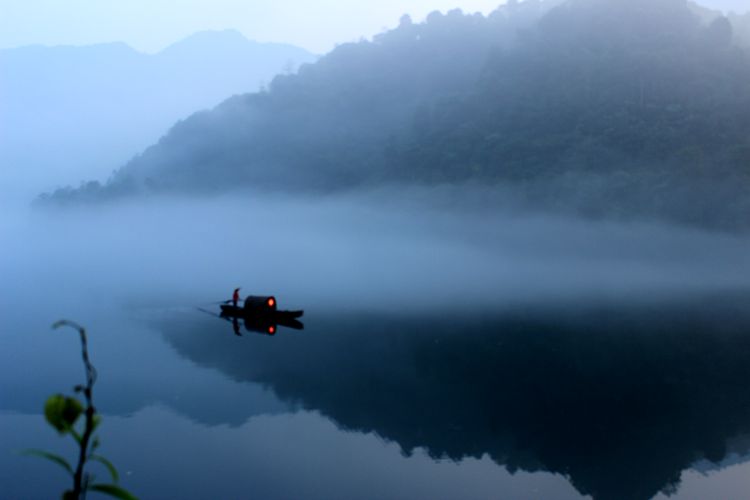 ɽ 327_.jpg