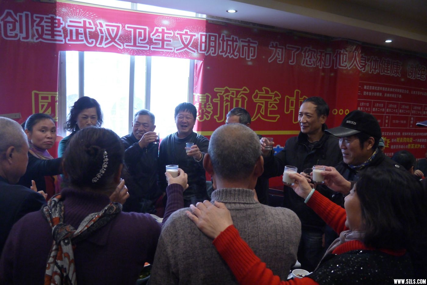 P1090381_..jpg