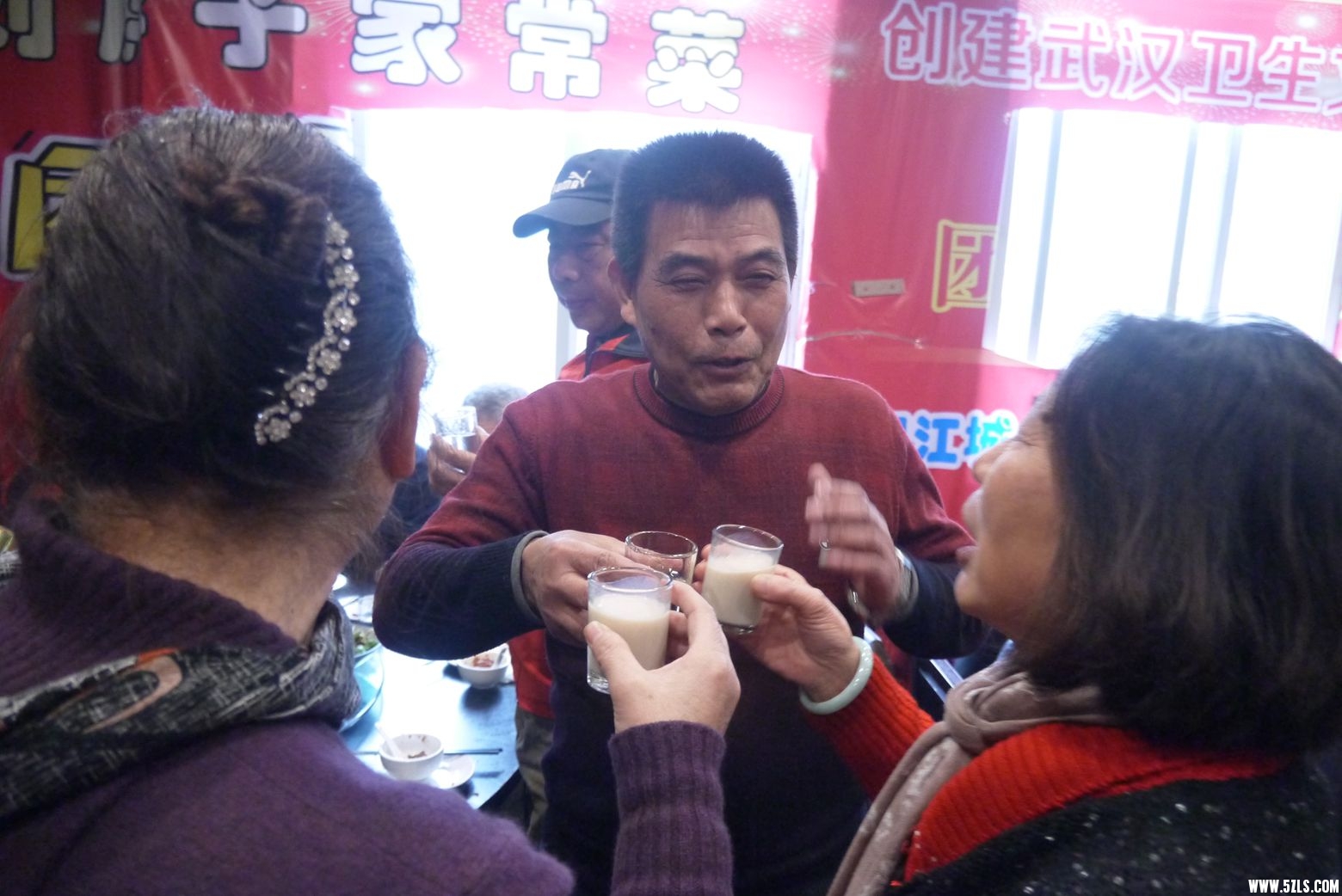 P1090379_.jpg