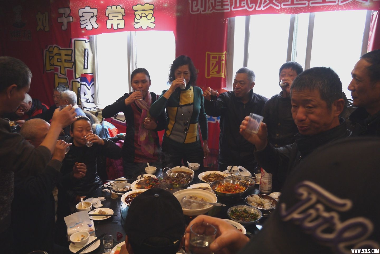 P1090365_.jpg