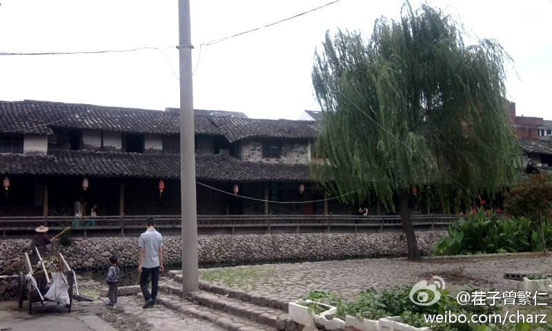 201110913533089327.jpg