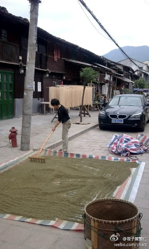 201110911402492166.jpg