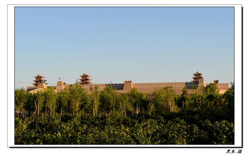 嘉峪关 (3)_眸目压缩.jpg
