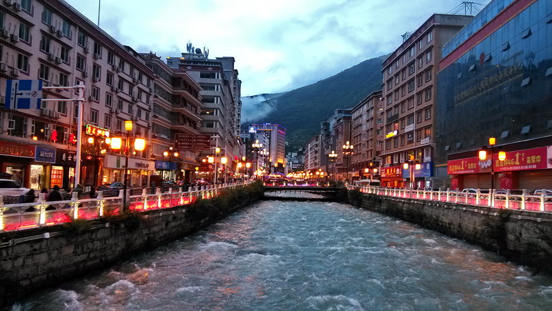 img_20150809_194840.jpg