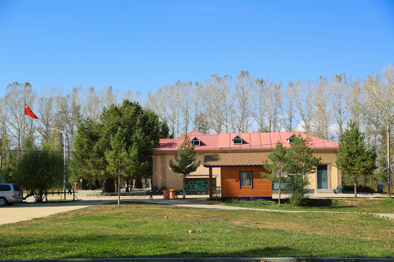 ce6i6480_副本_1.jpg