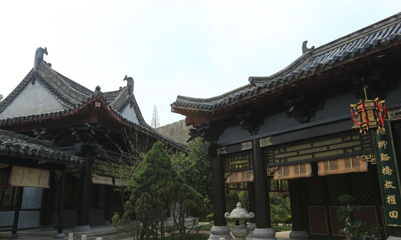 bw3p0228.jpg