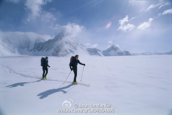 conrad-anker-alex-lowe-ski-patton-glacier.jpg