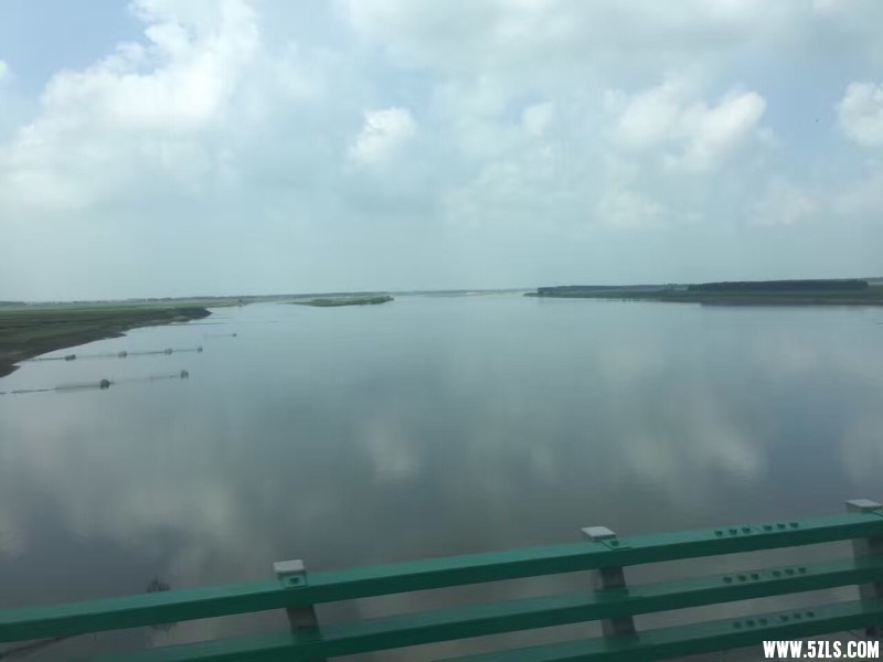 064103navmdpri8r6l6p88.jpg
