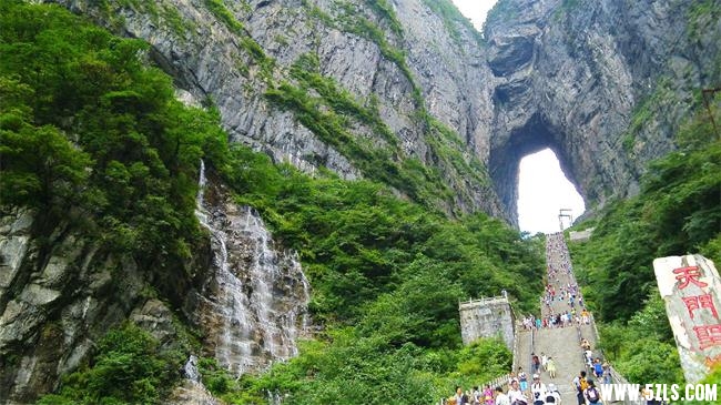 张家界天门山.jpg3.jpg