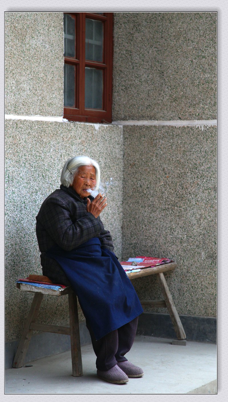 img_7585__.jpg