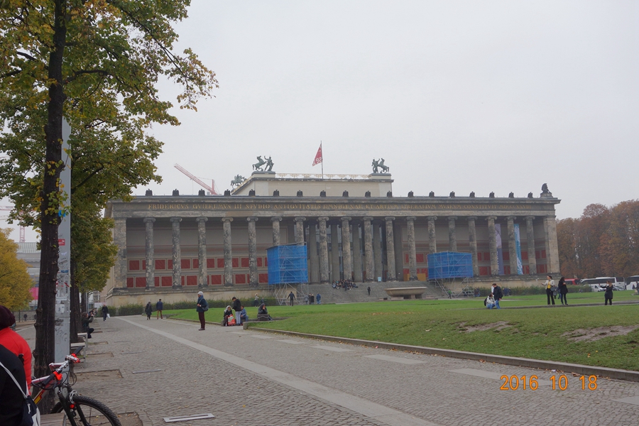 103.JPG
