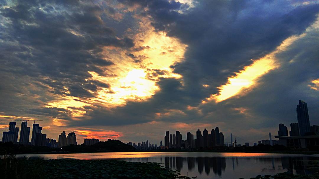 IMG_20190826_184658_HDR_副本.jpg