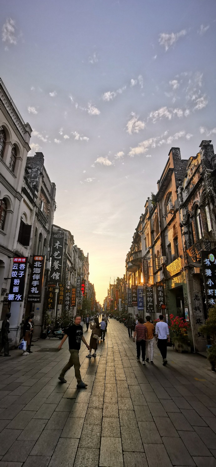 InterPhoto_1638015616337.jpg