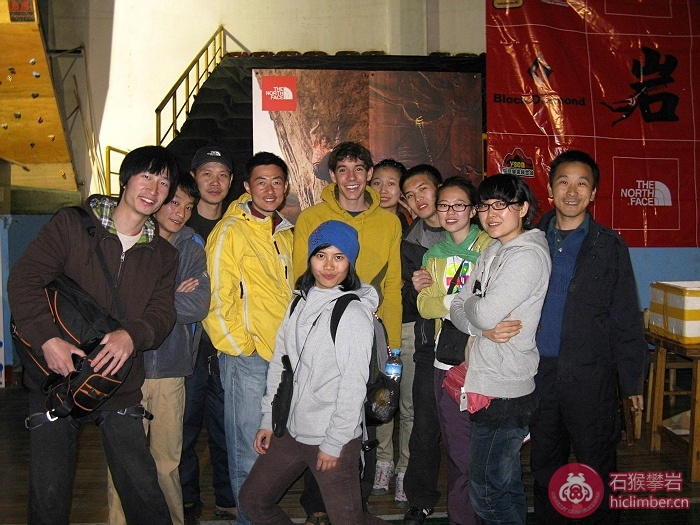 Ƭ 024.jpg