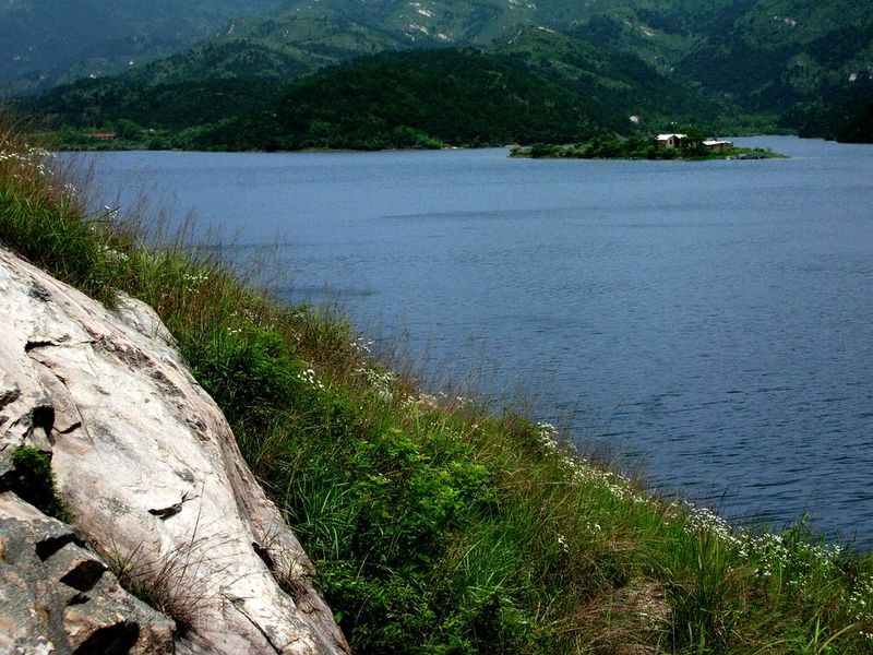 岛上小屋3b.jpg