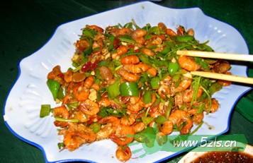 Ƭ 062.jpg