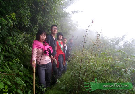Ƭ 042.jpg