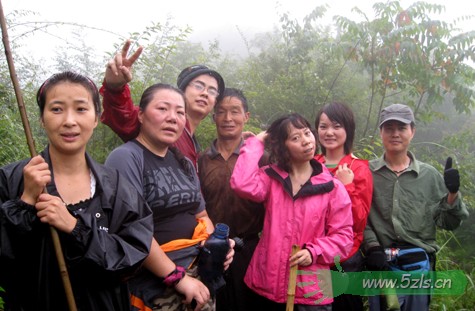 Ƭ 043.jpg