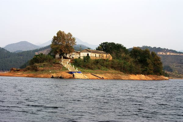 小岛