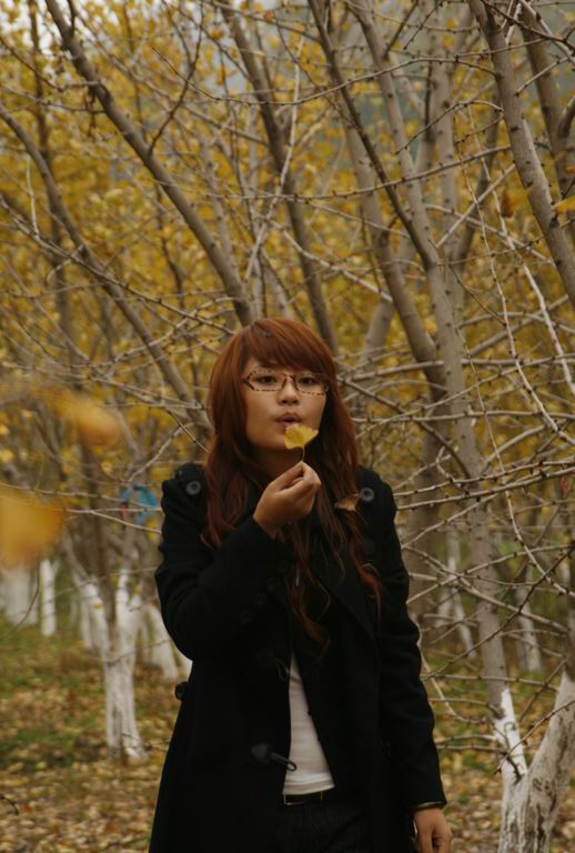 可爱的化妆师，吹口灵气