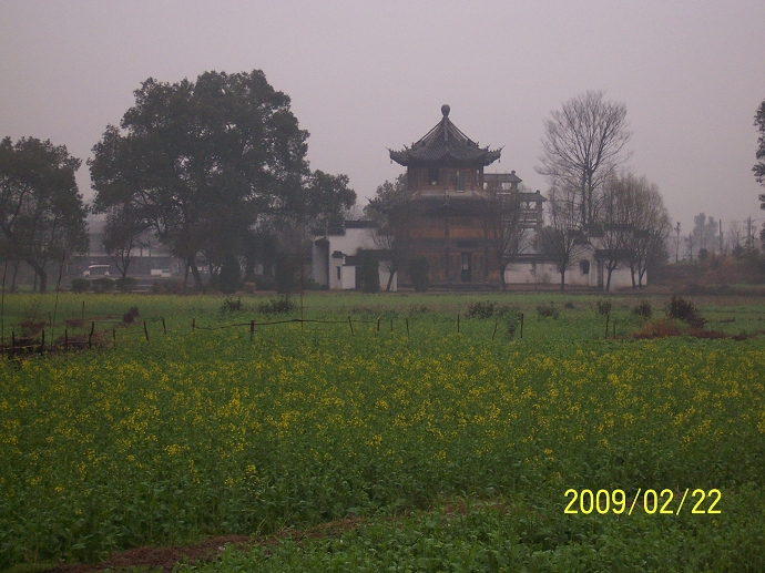 100_7075.jpg